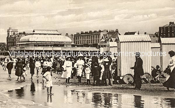 Beach_Huts_1929