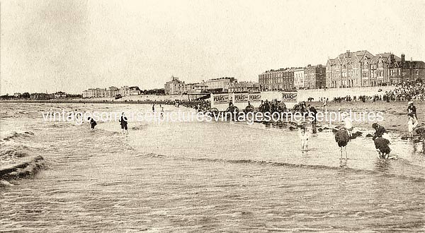 Beach_Pears_Bathing_Huts