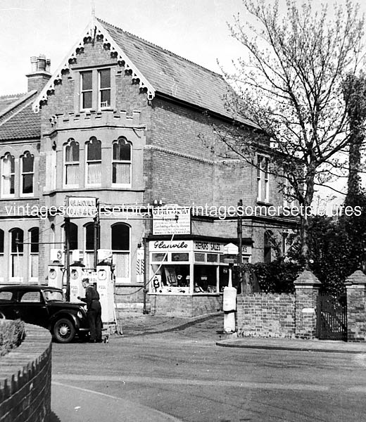 Berrow_Road_Glanvilles_Garage