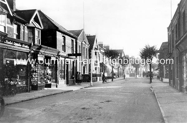 High_Street_and_Library