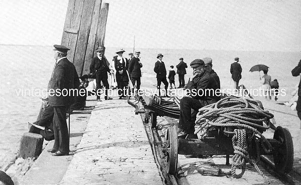 Jetty_and_Fishermen