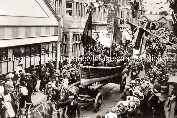 Lifeboat_parade_Regent_Street