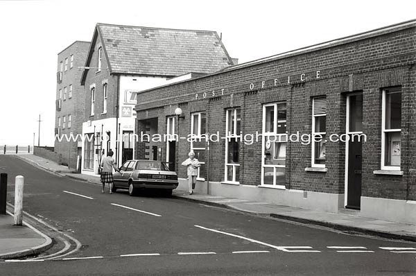 Vicarage_Street_Post_Office