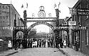 Oxford_St_Coronation_Arch_Crown_Inn