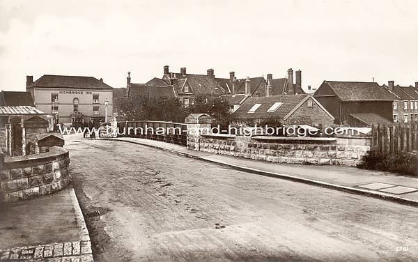 Clce_Bridge_and_Highbridge_Inn