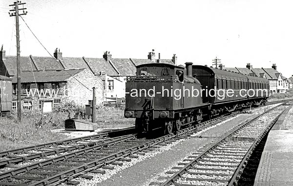 Burnham_Station_1406_Evercreech_1949