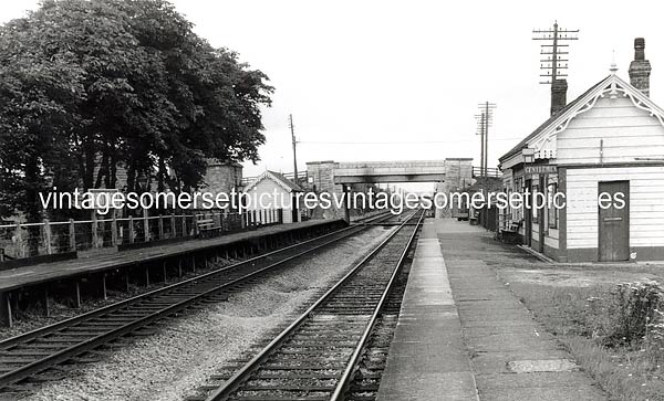 Brent_Knoll_Station_6